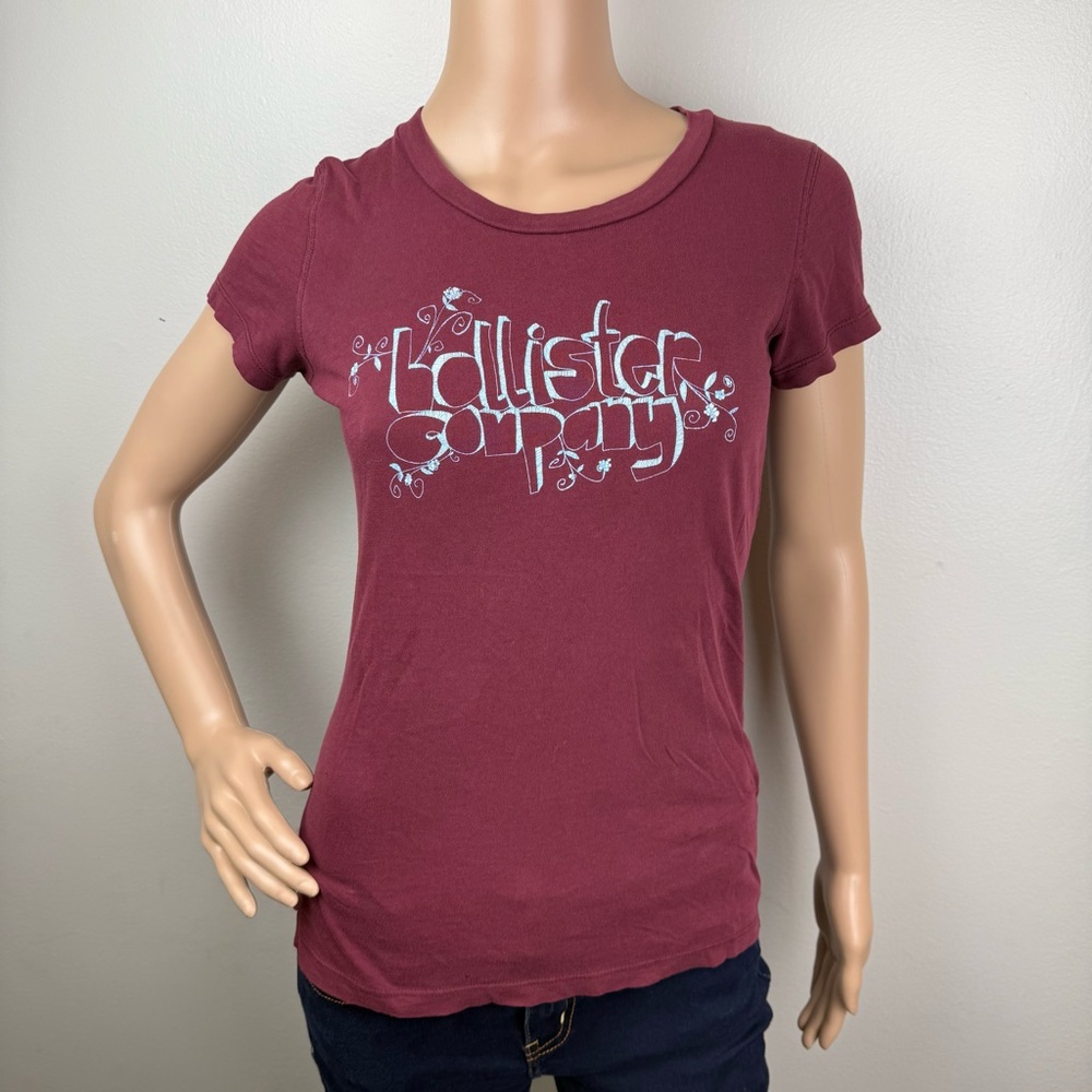Vintage Hollister Company Burgundy Baby Tee FLAWED Women’s Size Medium Y2K